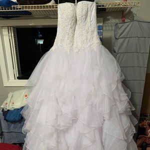 Wedding dress